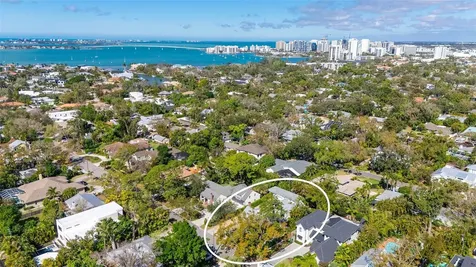 1751 Floyd Street Sarasota FL 34239