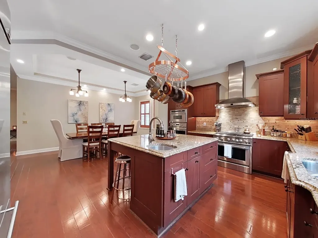 4313 W Granada Street Tampa FL 33629