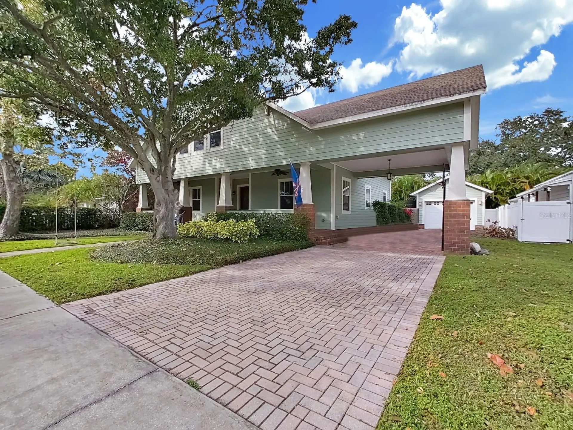 4313 W Granada Street Tampa FL 33629