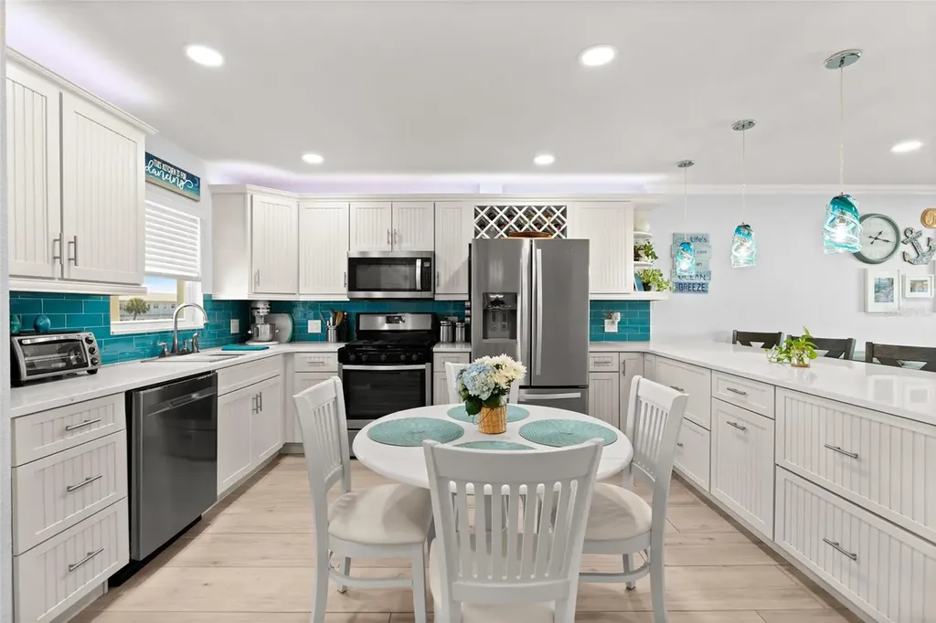 1898 Shore Drive S South Pasadena FL 33707
