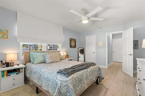 1898 Shore Drive S South Pasadena FL 33707