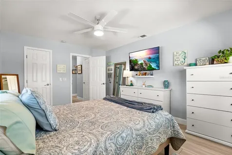 1898 Shore Drive S South Pasadena FL 33707