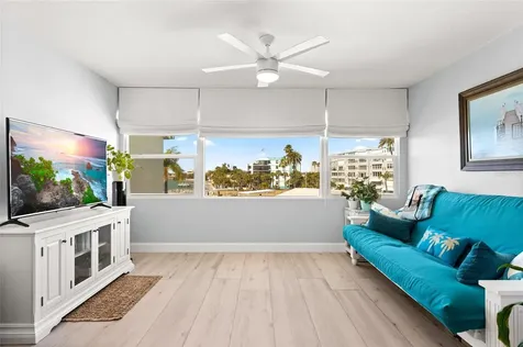 1898 Shore Drive S South Pasadena FL 33707