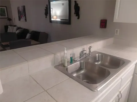 85 SE 16th Avenue Gainesville FL 32601