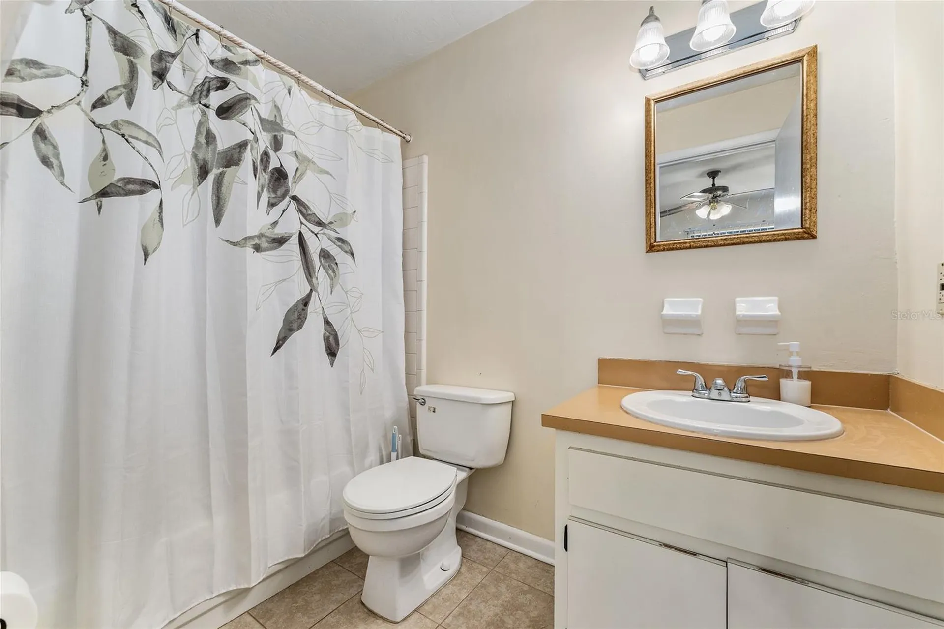 2635 SW 35 Place Gainesville FL 32608