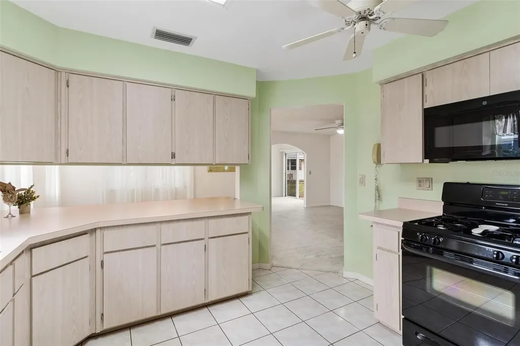 822 Dundee Circle Leesburg FL 34788