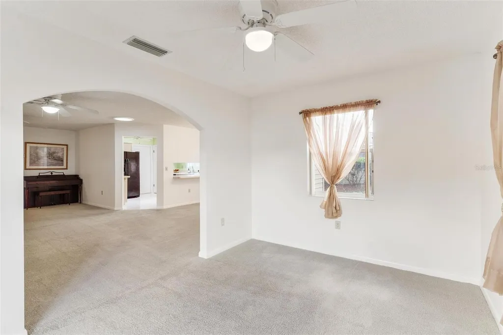 822 Dundee Circle Leesburg FL 34788