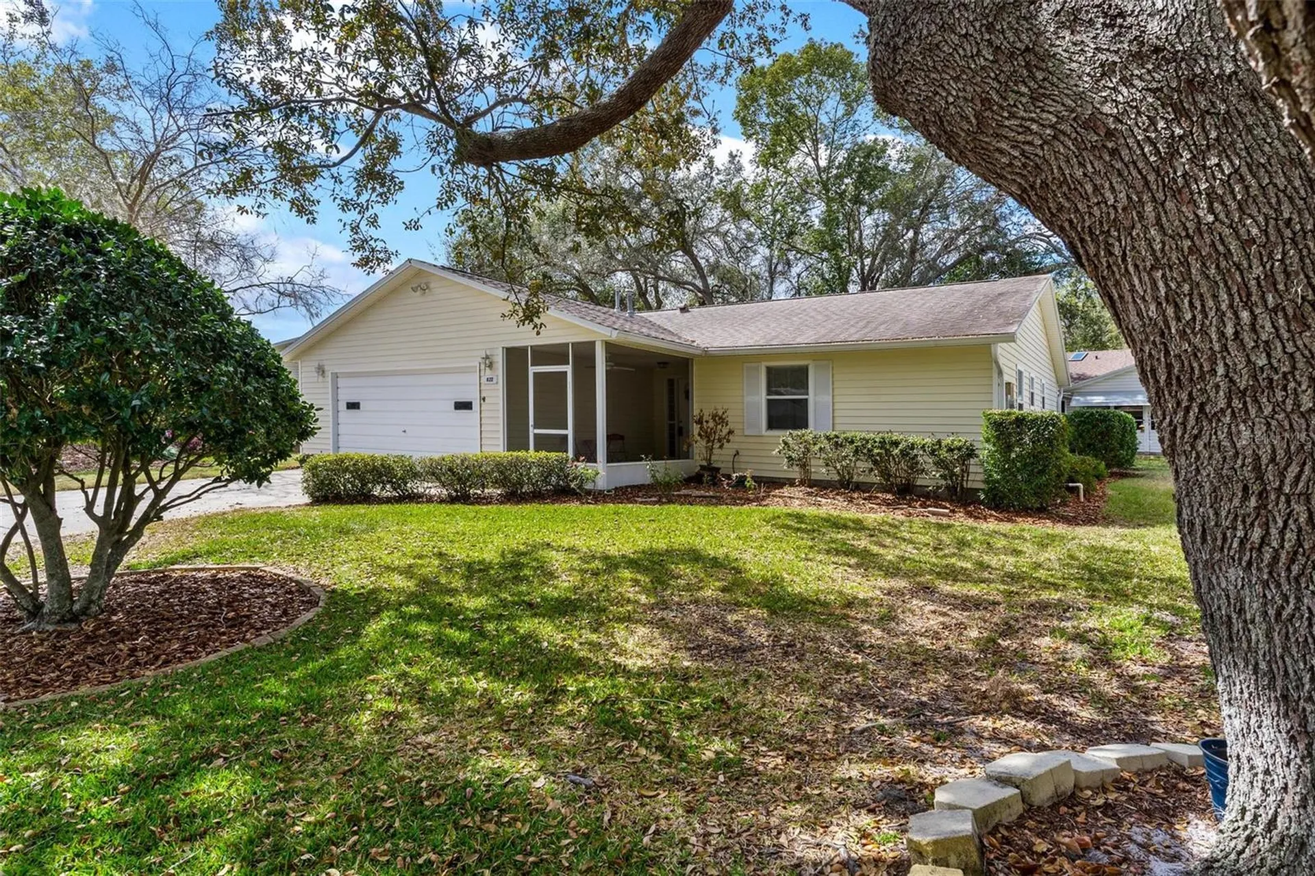 822 Dundee Circle Leesburg FL 34788