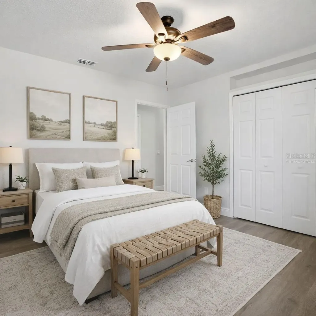 370 Sand Pine Place Geneva FL 32732