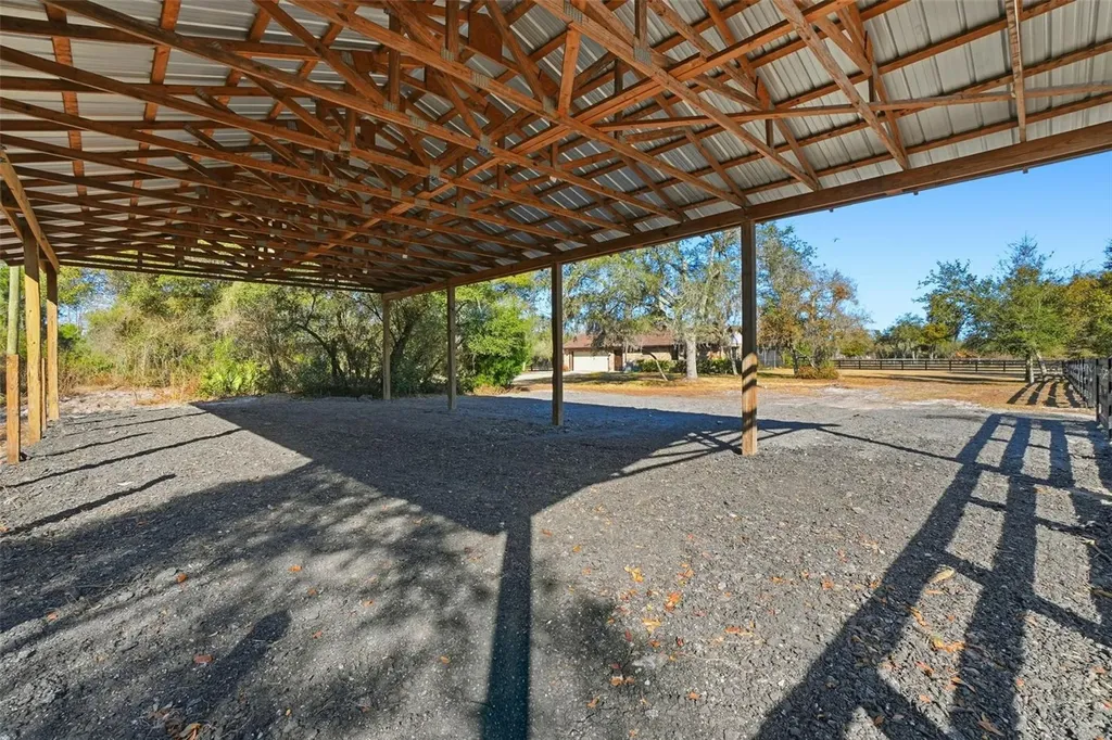 370 Sand Pine Place Geneva FL 32732