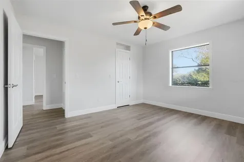 370 Sand Pine Place Geneva FL 32732