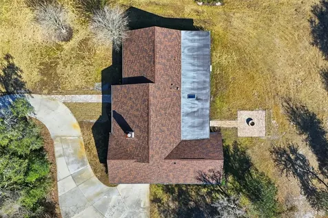370 Sand Pine Place Geneva FL 32732