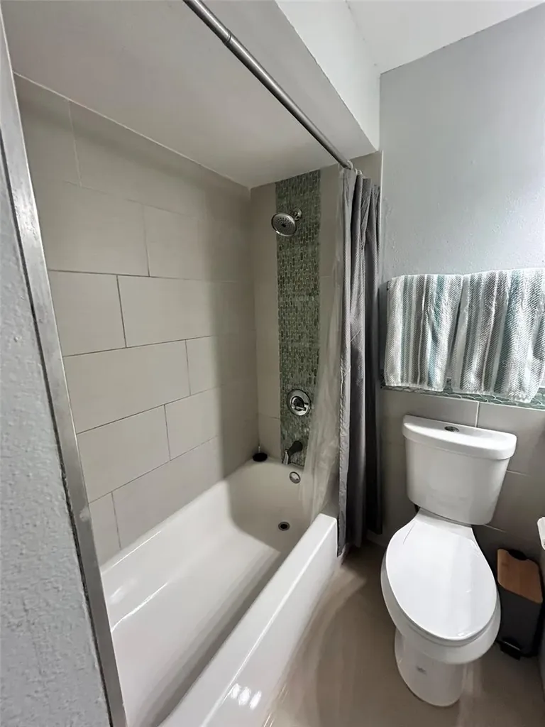 8766 Mallard Reserve Drive Tampa FL 33614