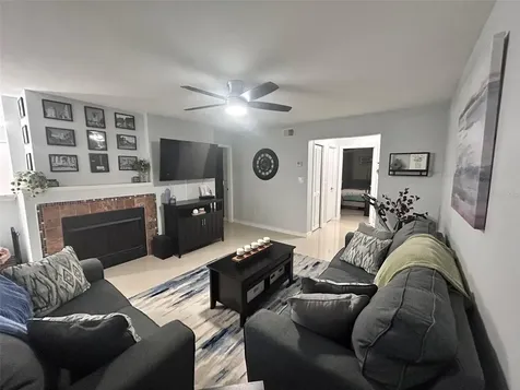 8766 Mallard Reserve Drive Tampa FL 33614