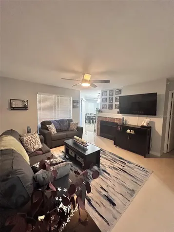 8766 Mallard Reserve Drive Tampa FL 33614