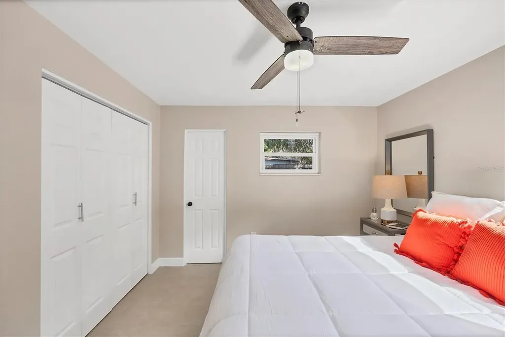 2111 Vinson Avenue Sarasota FL 34232