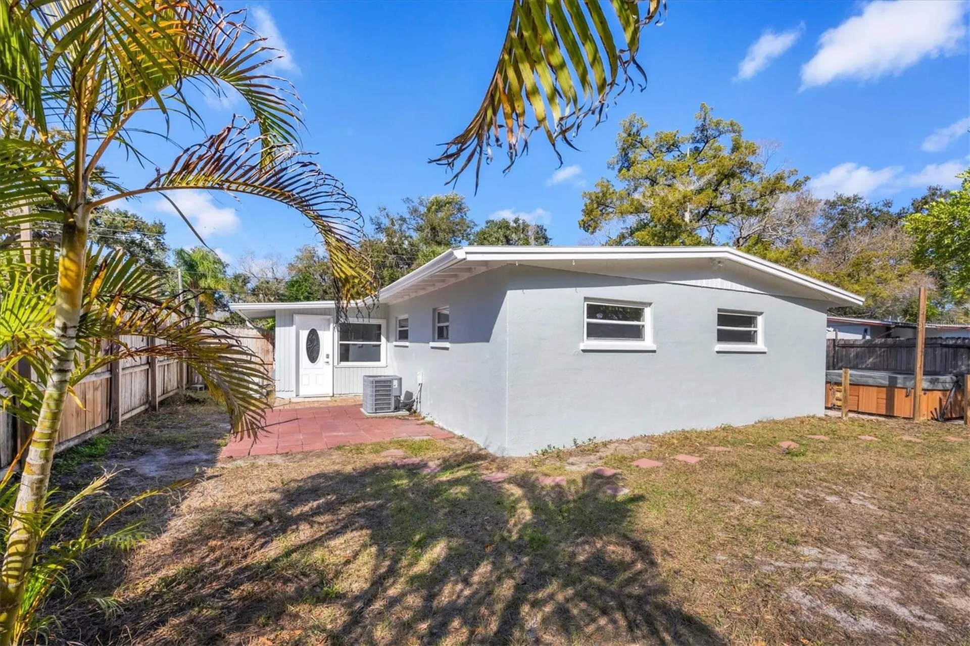 2111 Vinson Avenue Sarasota FL 34232
