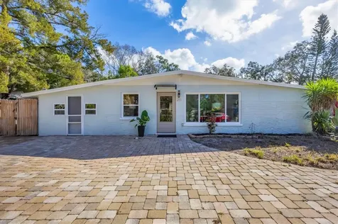 2111 Vinson Avenue Sarasota FL 34232
