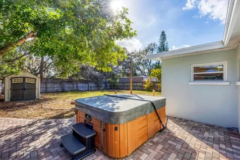 2111 Vinson Avenue Sarasota FL 34232