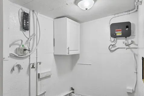 2111 Vinson Avenue Sarasota FL 34232