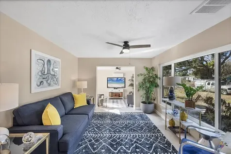 2111 Vinson Avenue Sarasota FL 34232