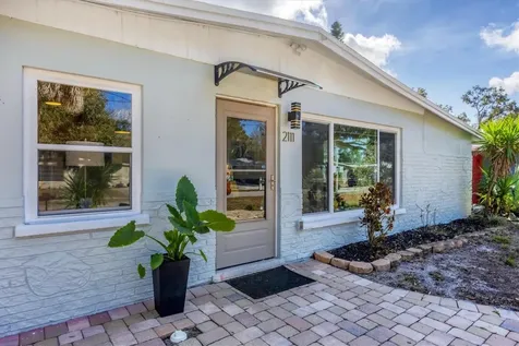 2111 Vinson Avenue Sarasota FL 34232