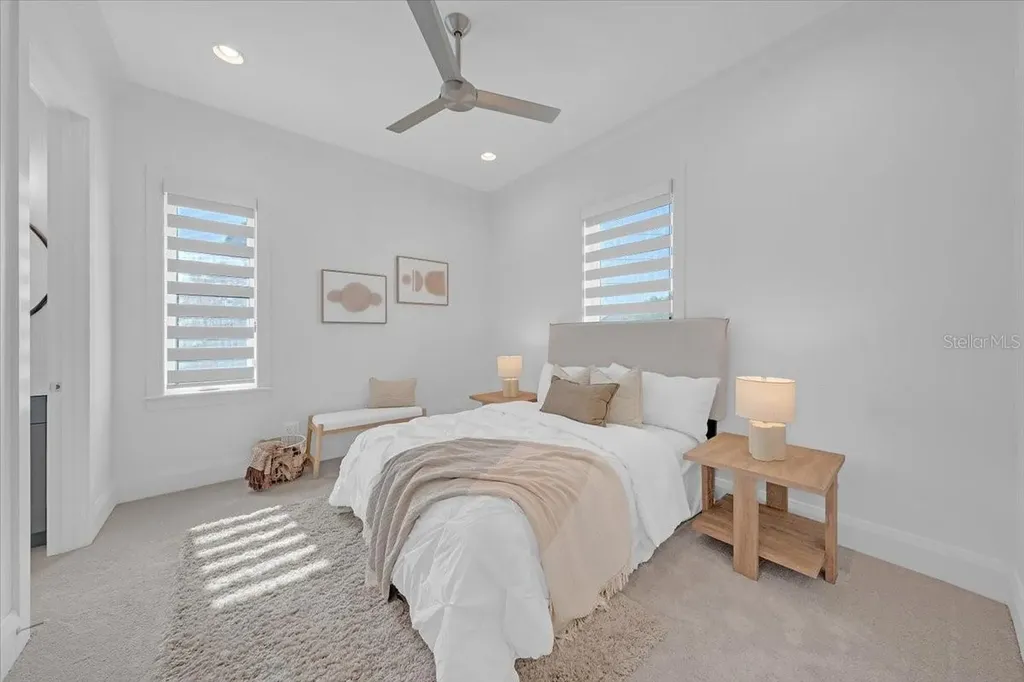 419 Bayview Drive NE St Petersburg FL 33704