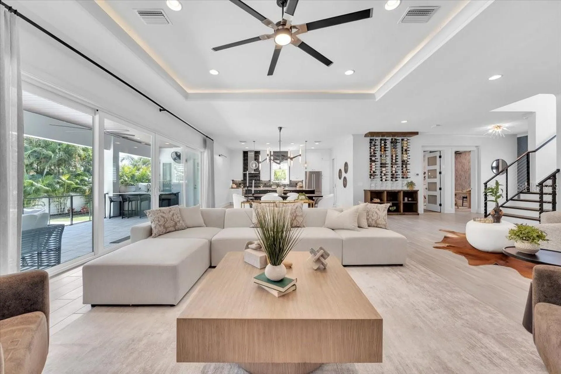 419 Bayview Drive NE St Petersburg FL 33704