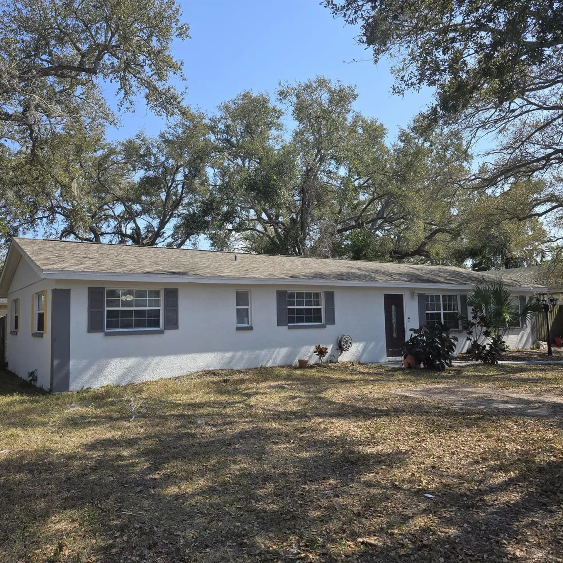 1021 Fairburn Avenue Clearwater FL 33755