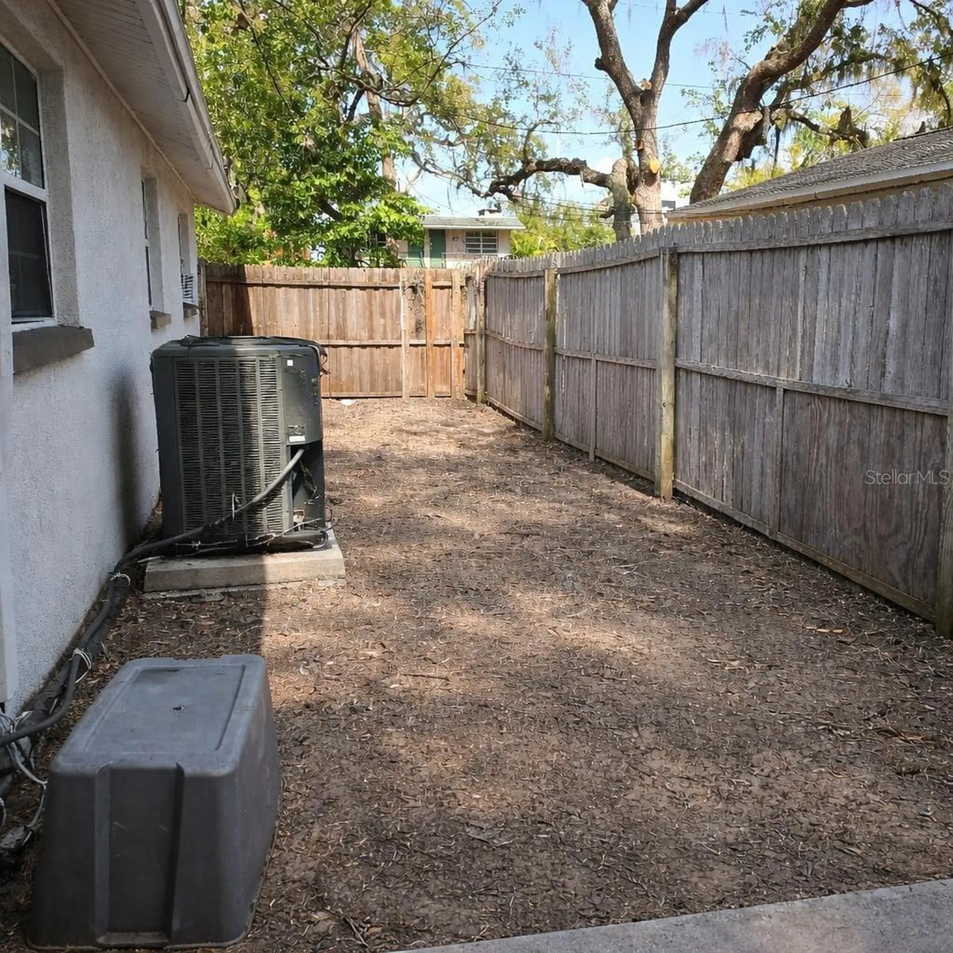1021 Fairburn Avenue Clearwater FL 33755