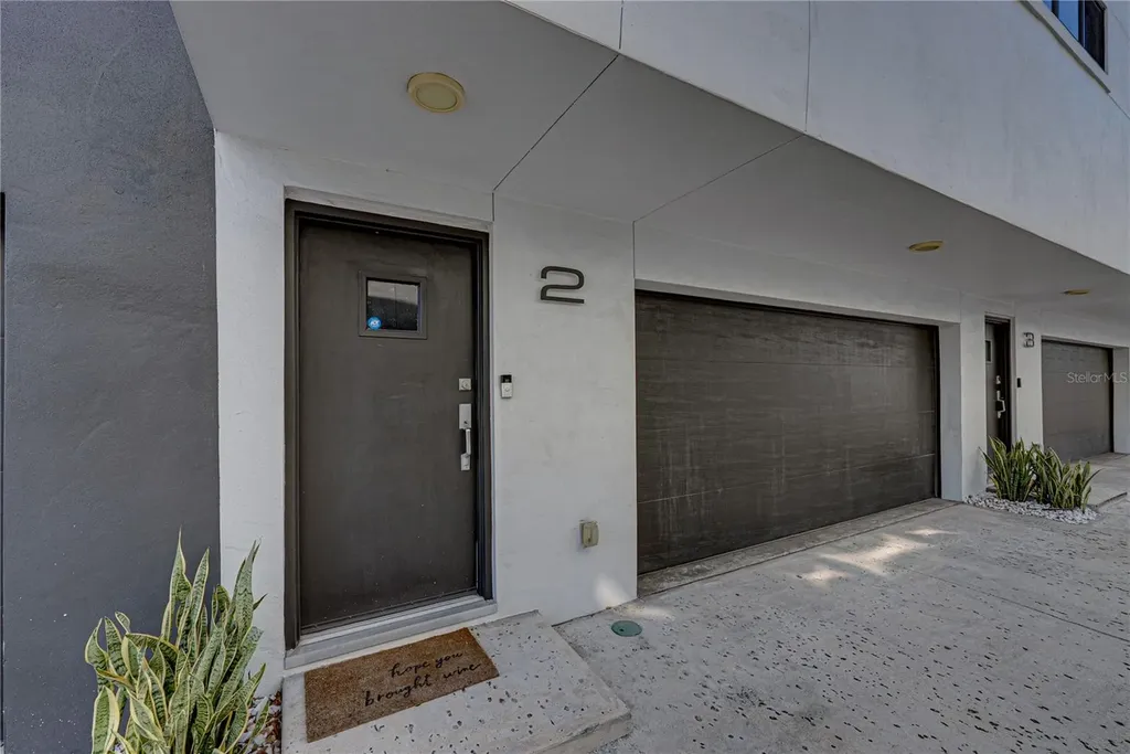 3012 W Barcelona Street Tampa FL 33629