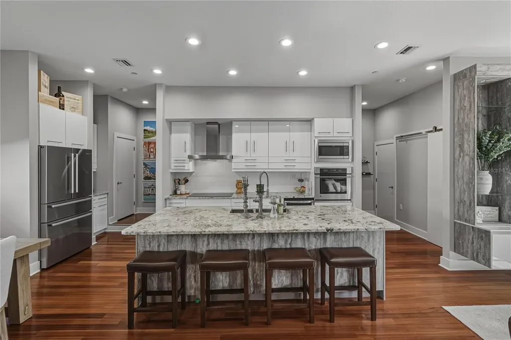 3012 W Barcelona Street Tampa FL 33629