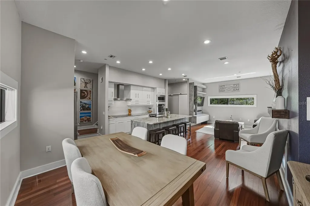 3012 W Barcelona Street Tampa FL 33629