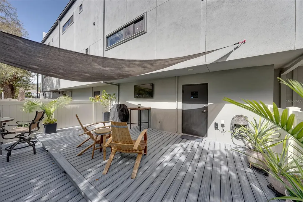 3012 W Barcelona Street Tampa FL 33629