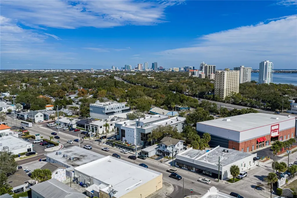 3012 W Barcelona Street Tampa FL 33629