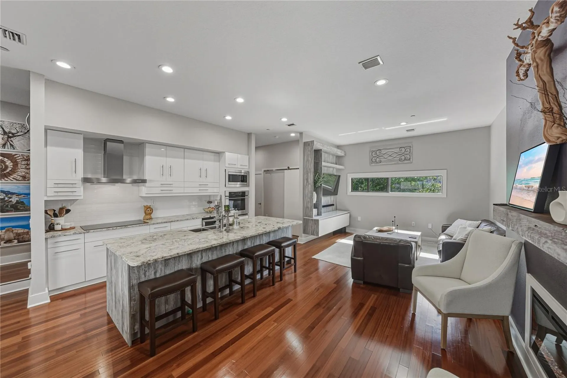 3012 W Barcelona Street Tampa FL 33629