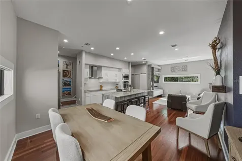 3012 W Barcelona Street Tampa FL 33629
