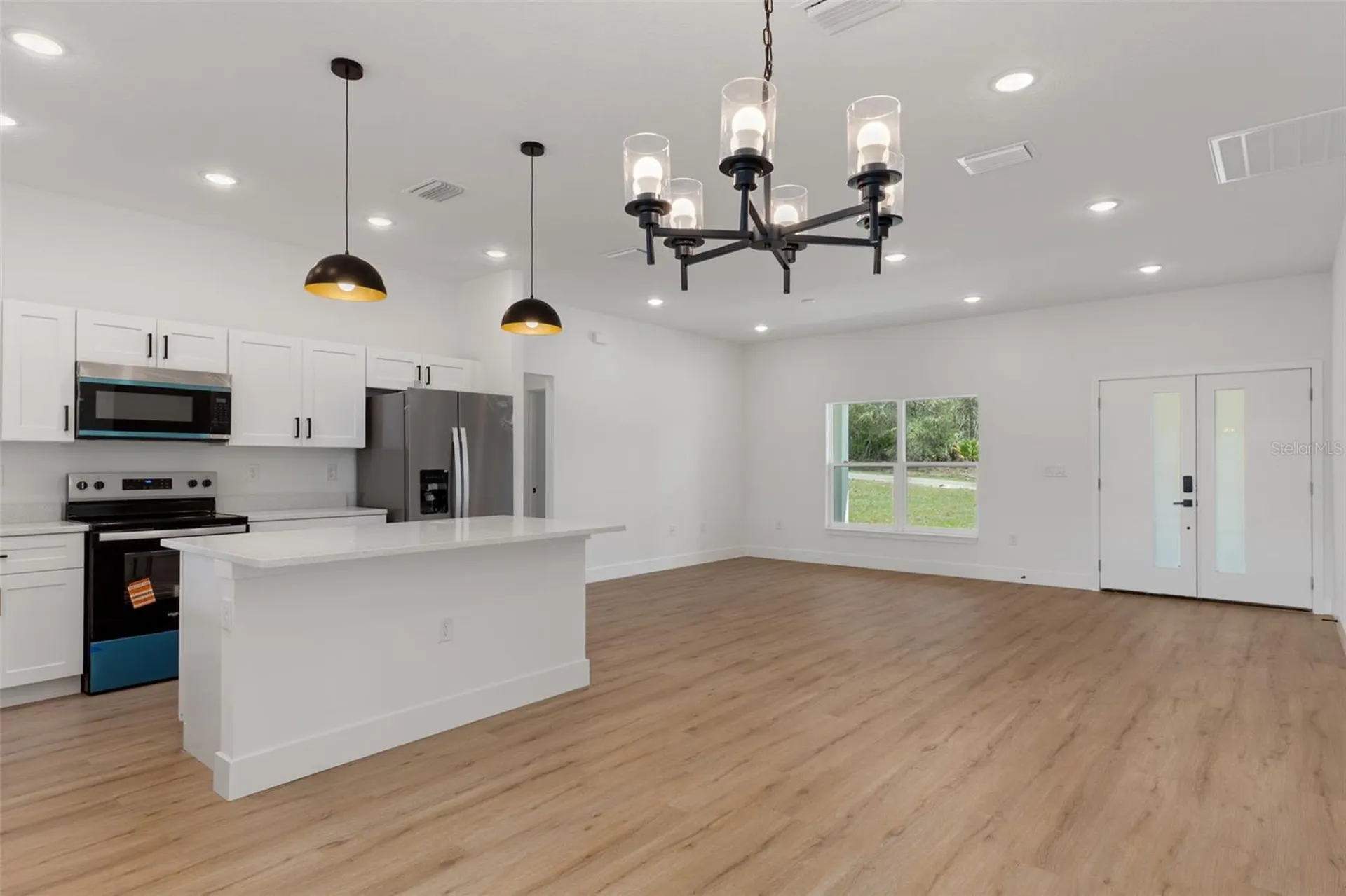 1813 W Hialeah Drive Citrus Springs FL 34434