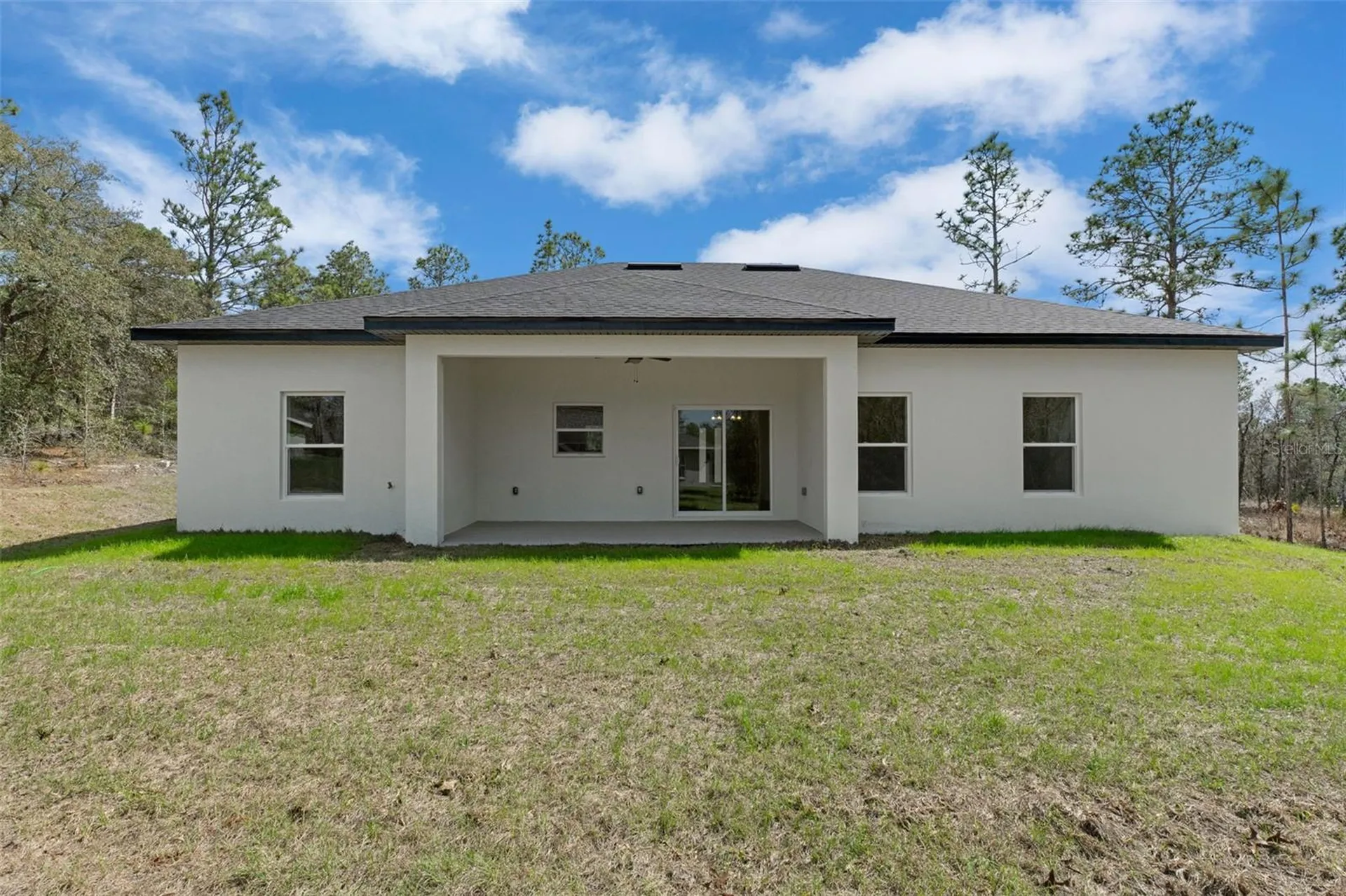 1813 W Hialeah Drive Citrus Springs FL 34434
