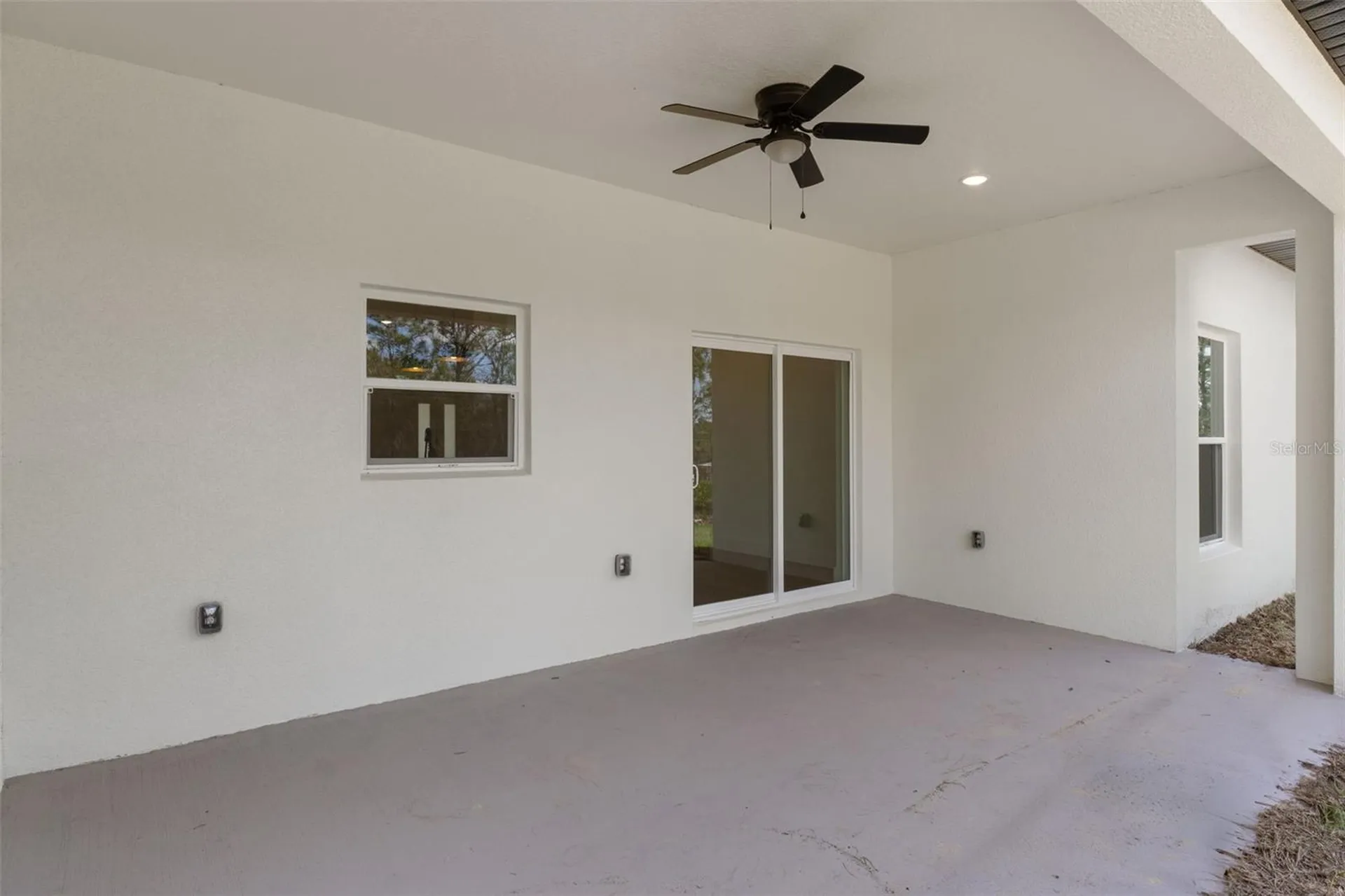 1813 W Hialeah Drive Citrus Springs FL 34434