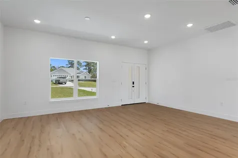 1813 W Hialeah Drive Citrus Springs FL 34434
