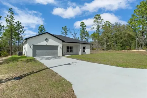 1813 W Hialeah Drive Citrus Springs FL 34434