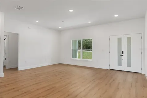 1813 W Hialeah Drive Citrus Springs FL 34434