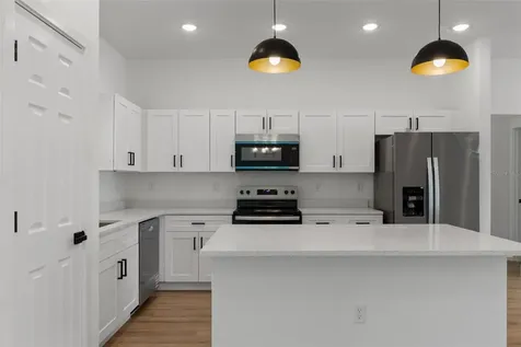 1813 W Hialeah Drive Citrus Springs FL 34434