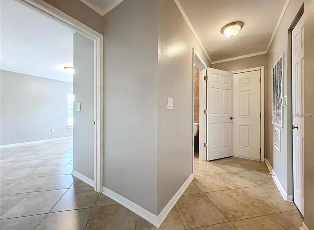 2513 Grassy Point Drive Lake Mary FL 32746
