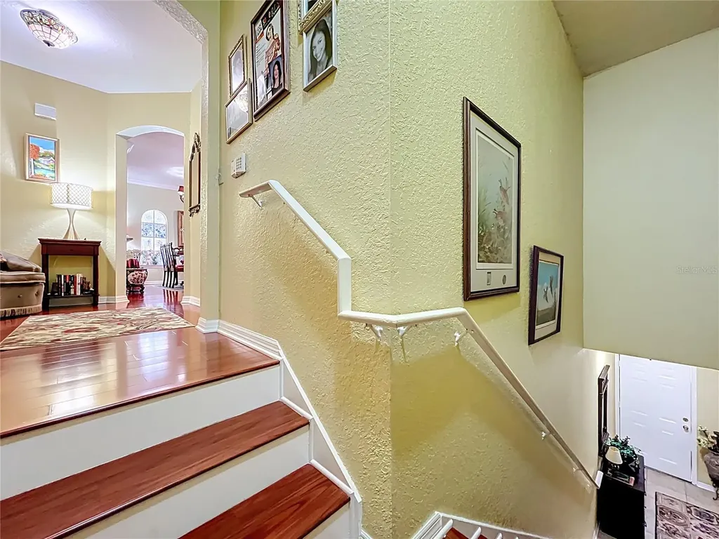 157 Villa Di Este Terrace Lake Mary FL 32746