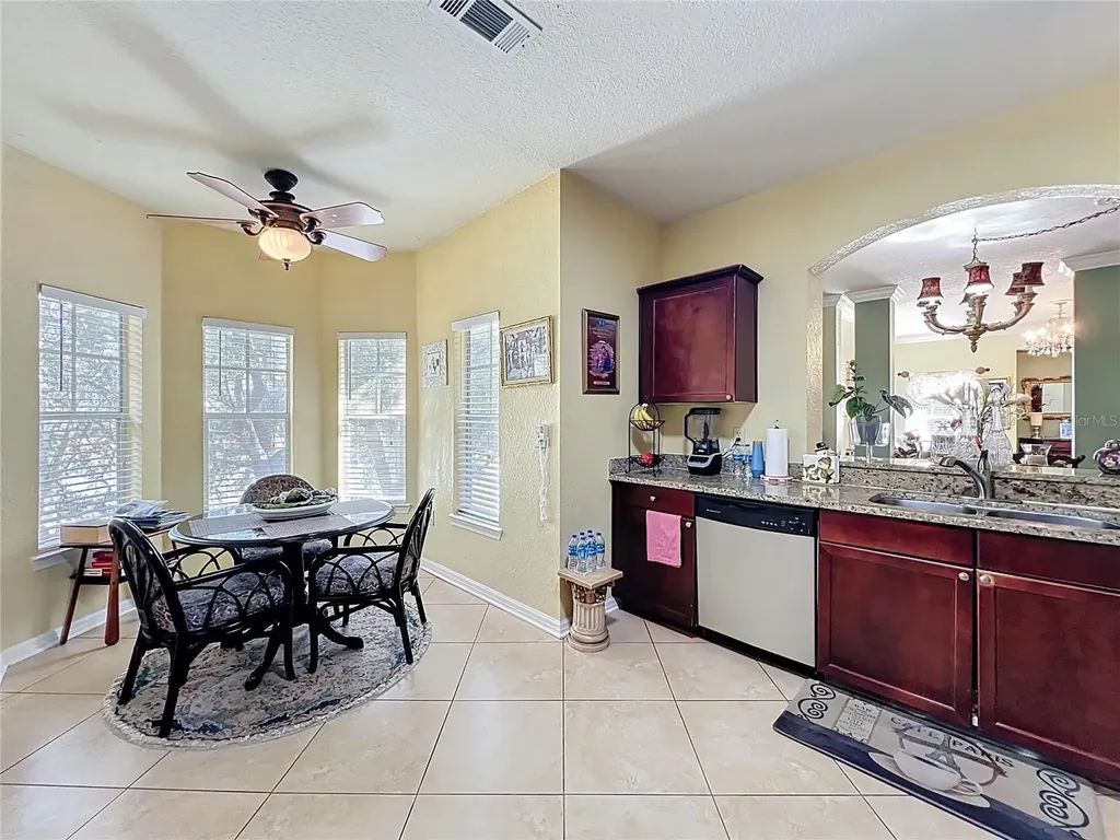 157 Villa Di Este Terrace Lake Mary FL 32746