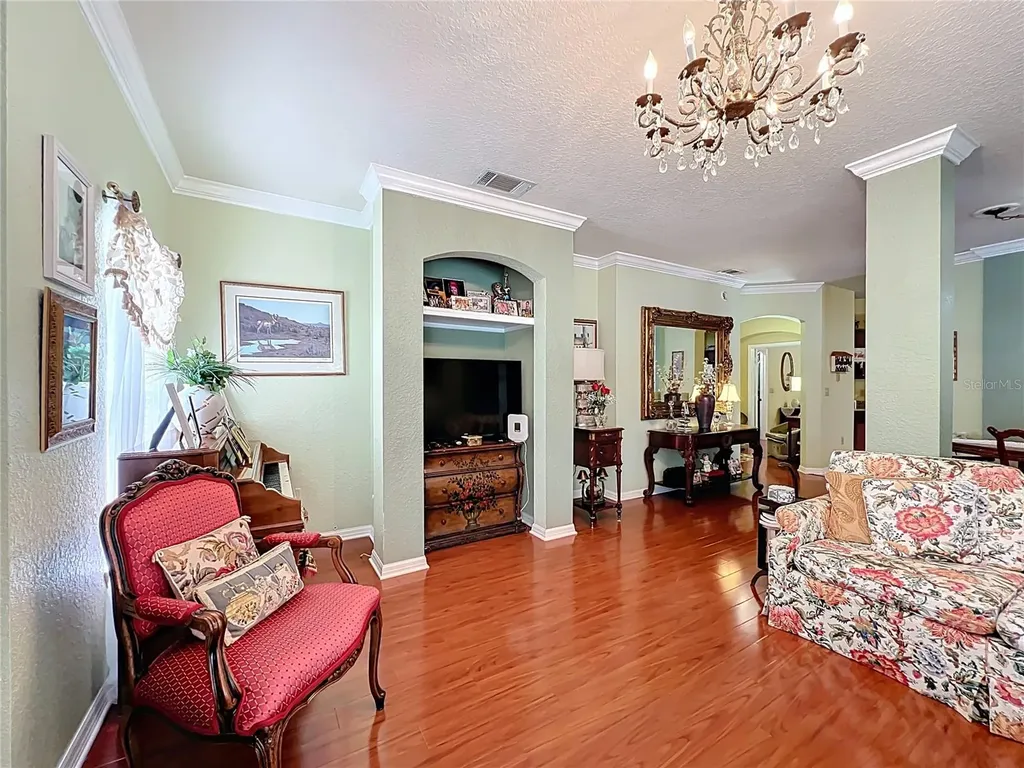 157 Villa Di Este Terrace Lake Mary FL 32746