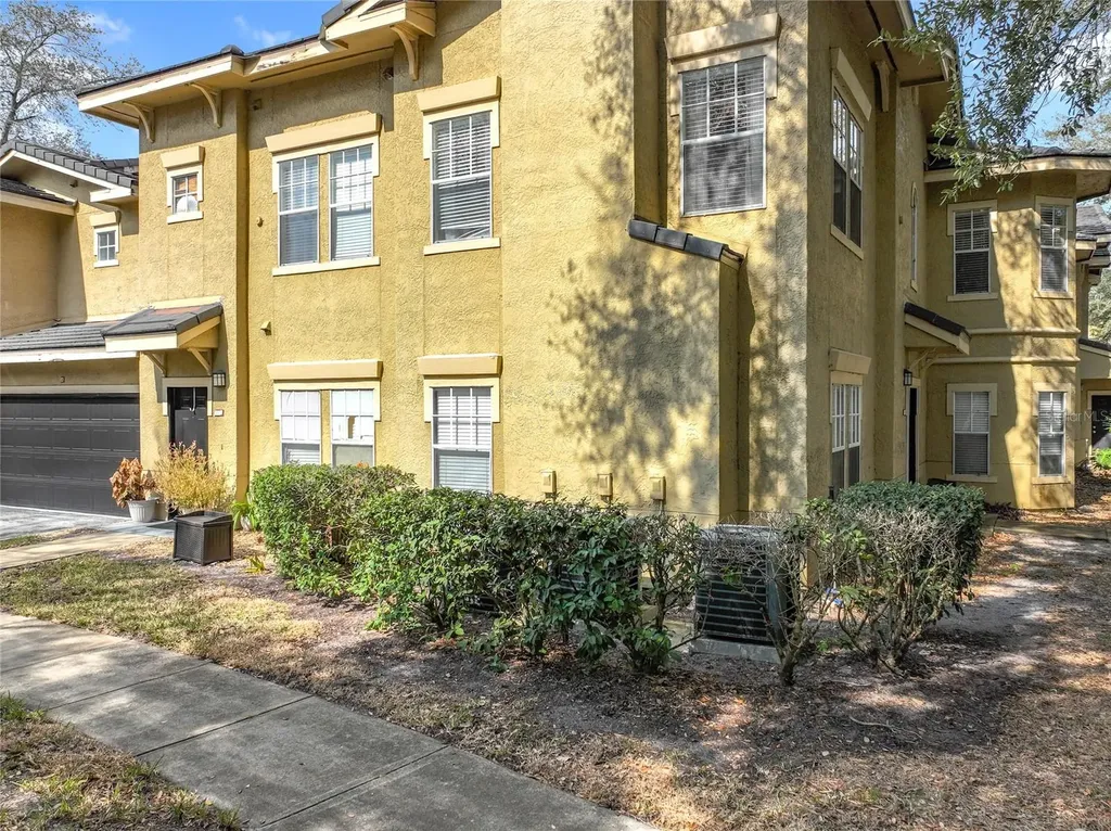 157 Villa Di Este Terrace Lake Mary FL 32746