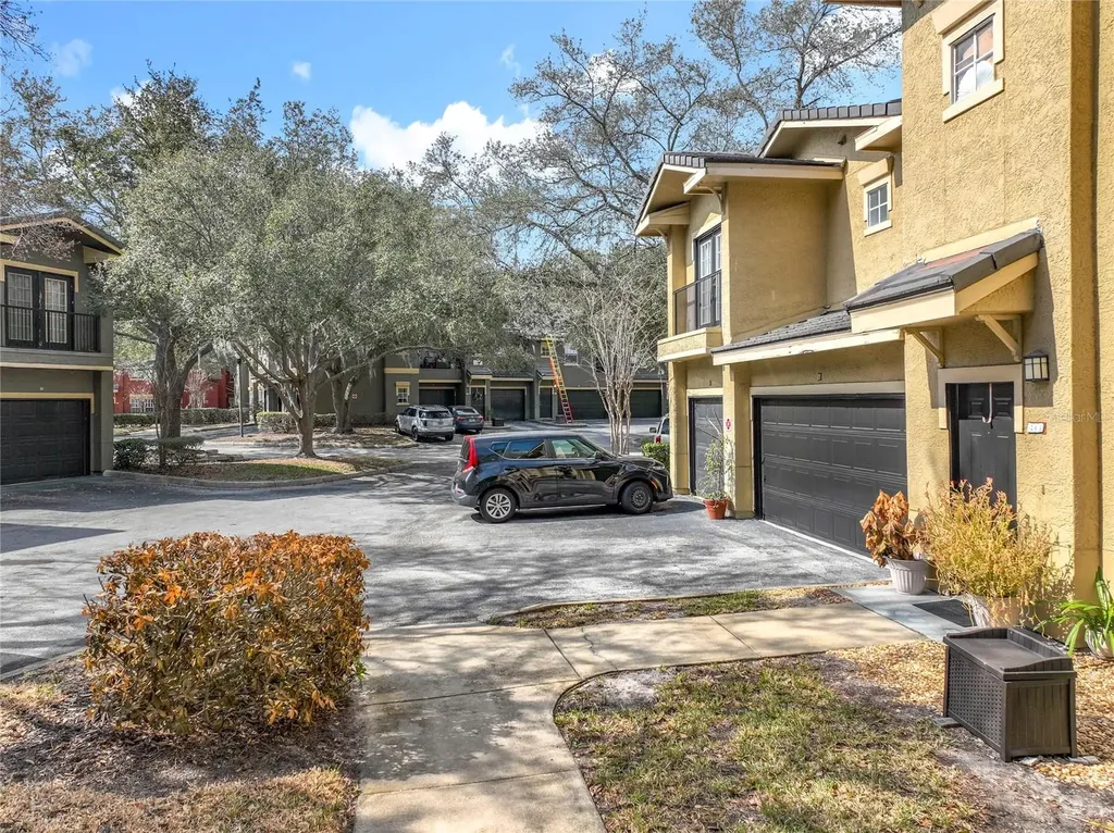 157 Villa Di Este Terrace Lake Mary FL 32746